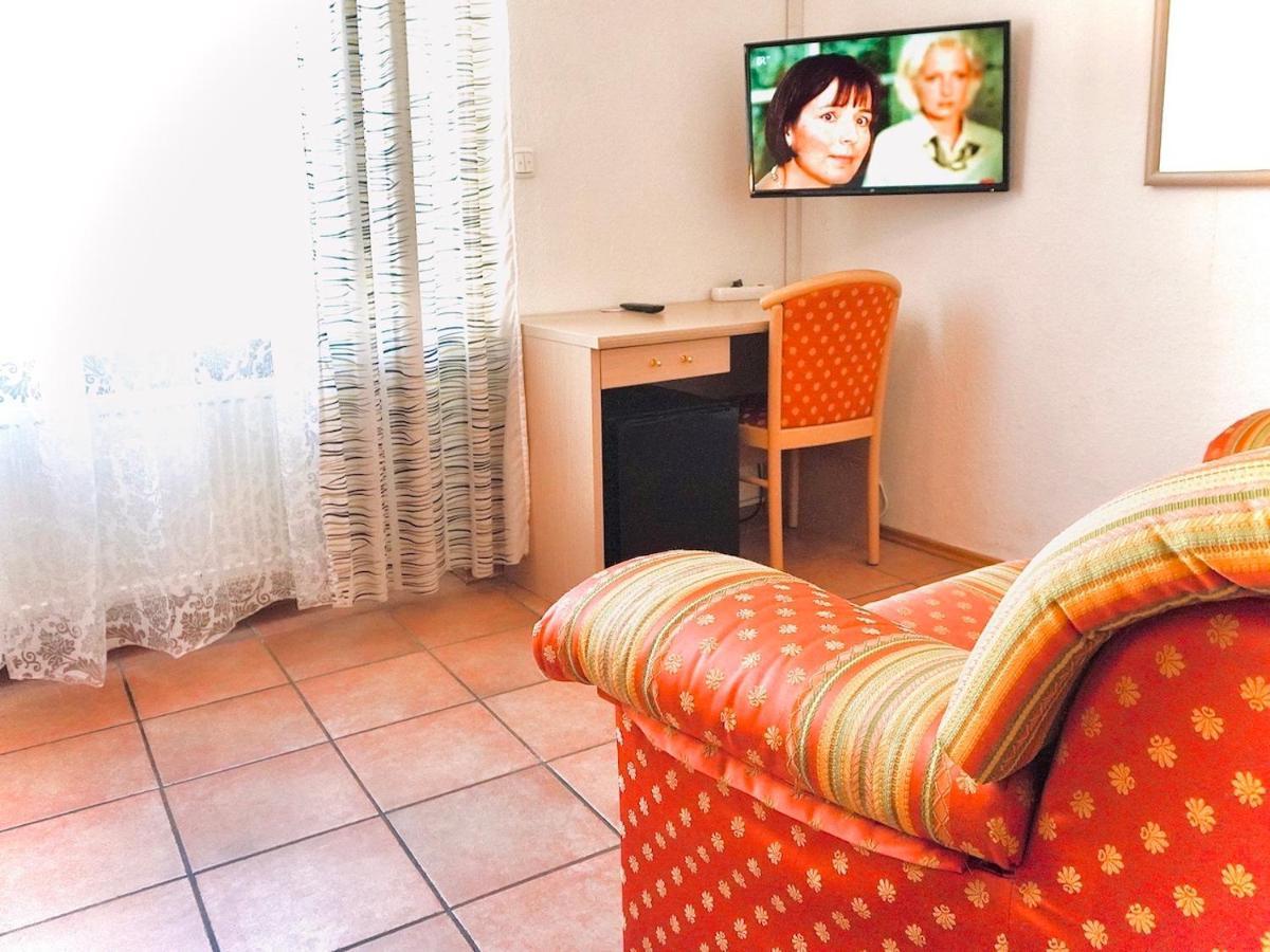 Hotel Aurelia フランクフルト エクステリア 写真